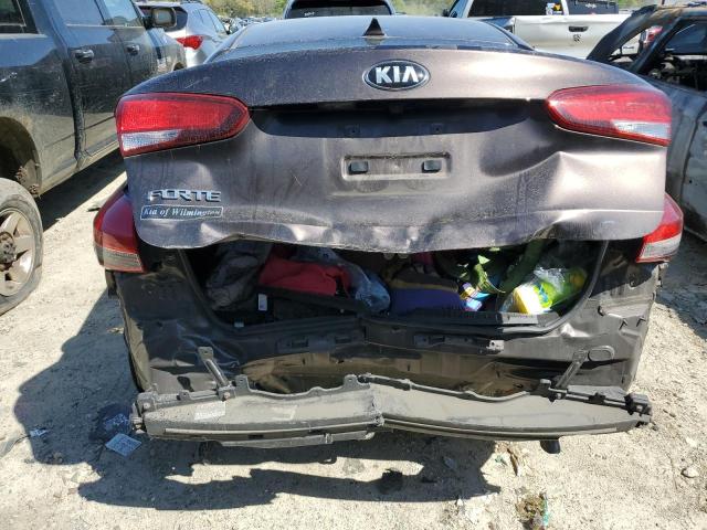 Photo 6 from auction – 2018 KIA FORTE LX with VIN 3KPFL4A74JE177566