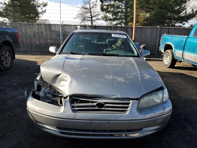 Photo 5 from auction – 1998 TOYOTA CAMRY CE with VIN 4T1BF28K4WU060868