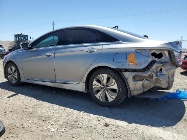 Photo 2 from auction – 2014 HYUNDAI SONATA HYB with VIN KMHEC4A43EA108552