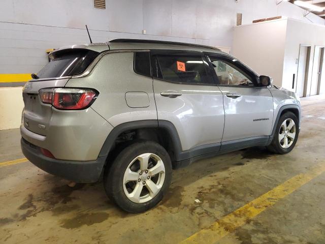 Photo 3 from auction – 2018 JEEP COMPASS LA with VIN 3C4NJDBB1JT332025
