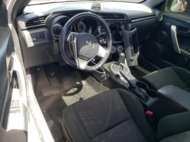 Photo 10 from auction – 2011 TOYOTA SCION TC with VIN JTKJF5C70B3005329