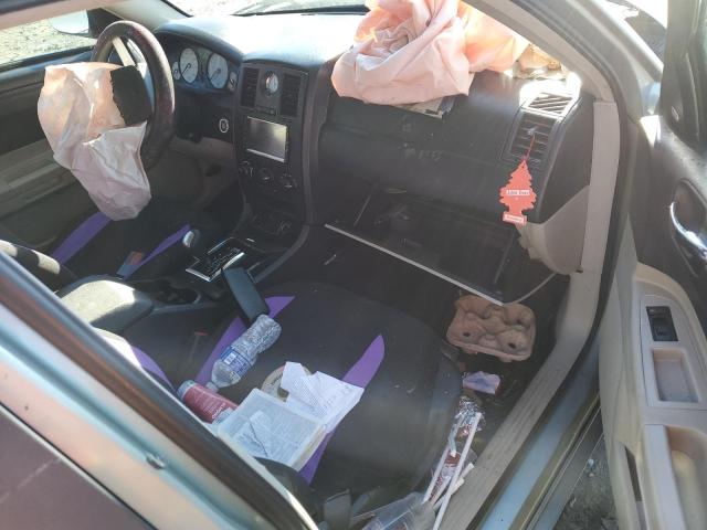Photo 8 from auction – 2005 CHRYSLER 300 with VIN 2C3JA43R15H569336