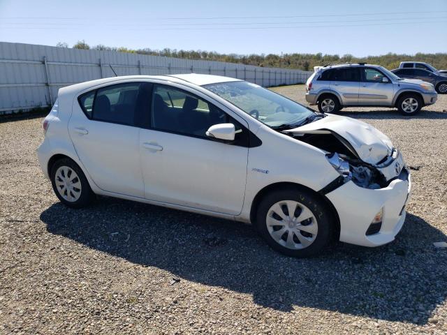 Photo 4 from auction – 2014 TOYOTA PRIUS C with VIN JTDKDTB36E1061120