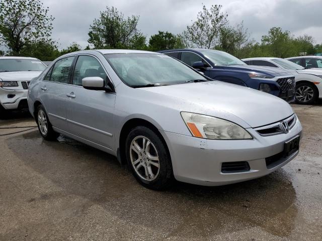 Photo 4 from auction – 2007 HONDA ACCRD with VIN JHMCM56347C013468