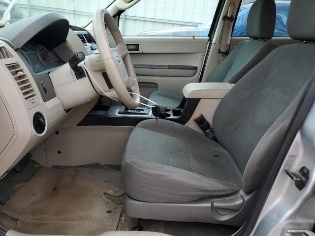Foto 7 de la subasta – 2010 FORD ESCAPE XLS con VIN 1FMCU9C74AKD07591