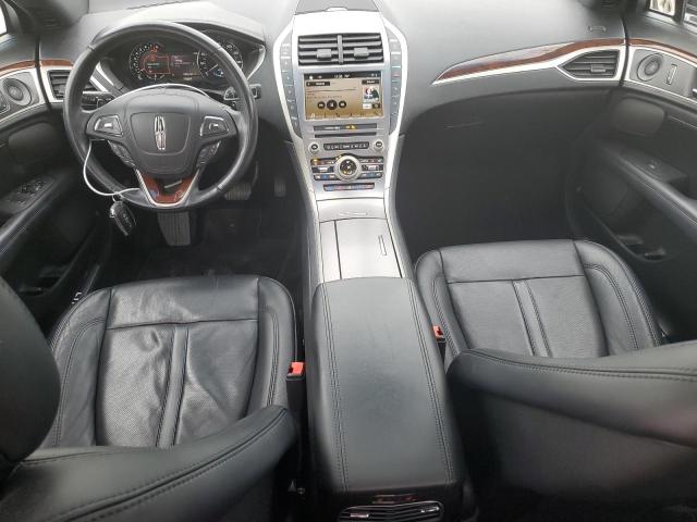 Photo 8 from auction – 2017 LINCOLN MKZ RESERV with VIN 3LN6L5FCXHR665320