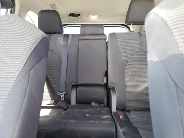 Photo 10 from auction – 2022 TOYOTA HIGHLANDER with VIN 5TDZZRAH5NS130026