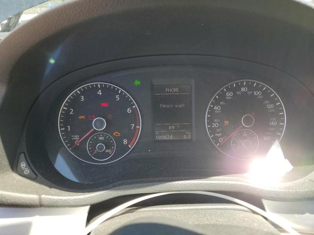 Photo 9 from auction – 2013 VOLKSWAGEN PASSAT SE with VIN 1VWBP7A30DC044975