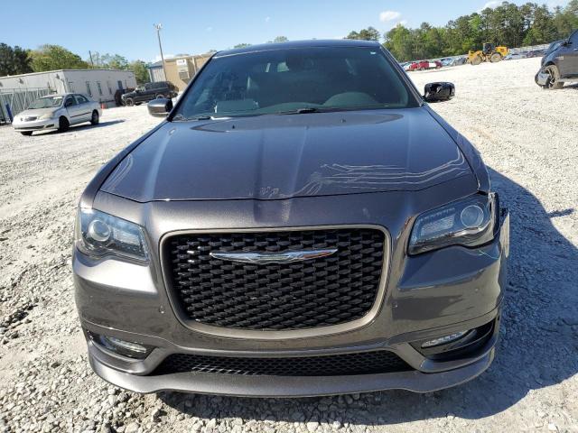 Photo 5 from auction – 2018 CHRYSLER 300 S with VIN 2C3CCABG2JH269543