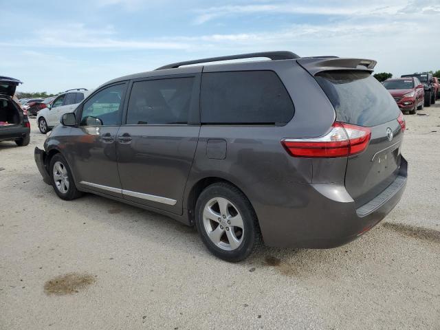 Photo 2 from auction – 2017 TOYOTA SIENNA LE with VIN 5TDKZ3DC2HS827673