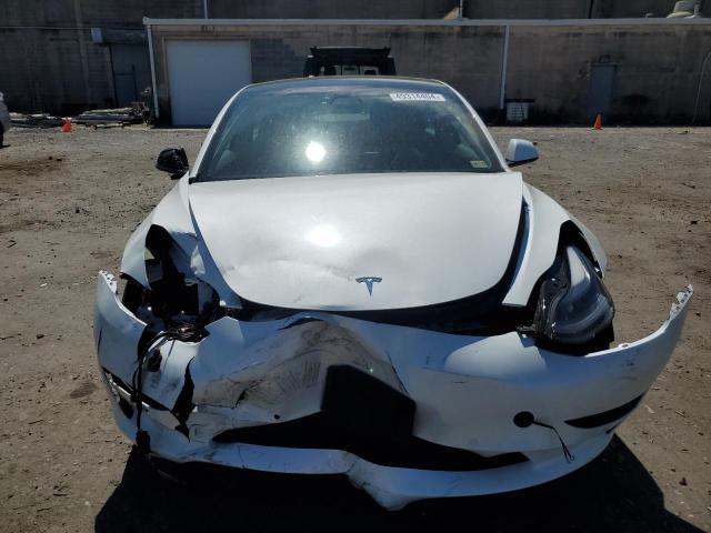 Снимка 5 от търг – 2022 TESLA MODEL 3 с VIN 5YJ3E1EB8NF110415