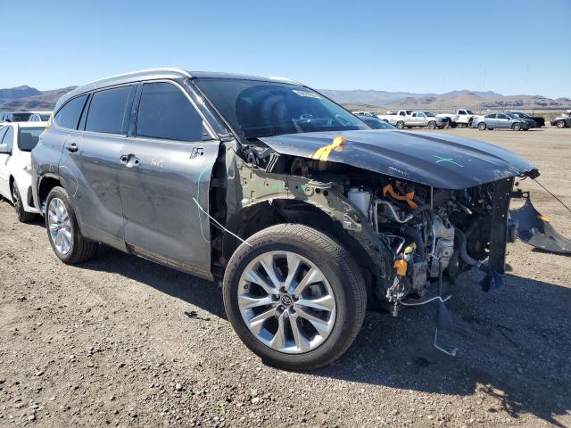 Photo 4 from auction – 2020 TOYOTA HIGHLANDER with VIN 5TDDZRBH8LS006936
