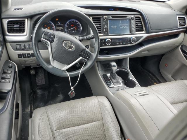 Photo 8 from auction – 2016 TOYOTA HIGHLANDER with VIN 5TDDKRFH3GS265807