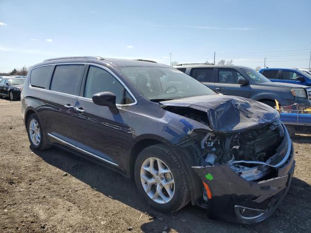 Photo 4 from auction – 2018 CHRYSLER PACIFICA T with VIN 2C4RC1EG8JR108934