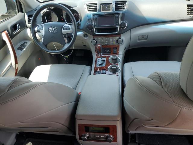 Photo 8 from auction – 2013 TOYOTA HIGHLANDER with VIN 5TDDK3EH5DS190764