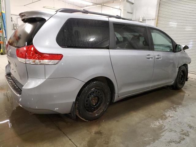 Photo 3 from auction – 2013 TOYOTA SIENNA LE with VIN 5TDKK3DC0DS402788