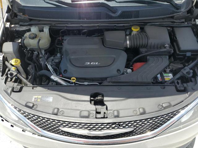 Photo 12 from auction – 2017 CHRYSLER PACIFICA T with VIN 2C4RC1BG3HR654264