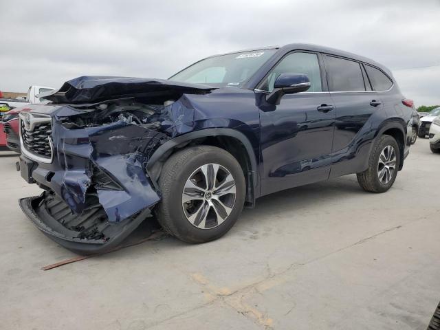 TOYOTA HIGHLANDER 2022 with VIN 5TDGZRBH2NS568945 - Photo from auction