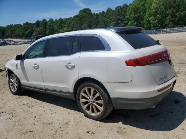 Photo 2 from auction – 2010 LINCOLN MKT with VIN 2LMHJ5AT2ABJ24065