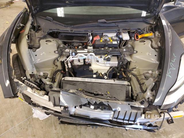 Photo 11 from auction – 2017 TESLA MODEL 3 with VIN 5YJ3E1EA2HF001301