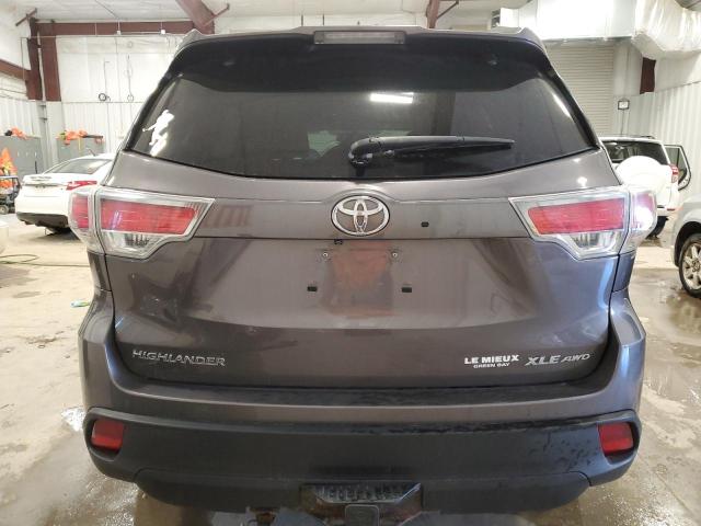 Photo 6 from auction – 2015 TOYOTA HIGHLANDER with VIN 5TDJKRFH7FS171575