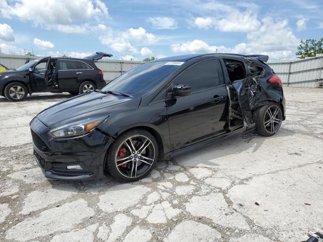 FORD FOCUS ST 2015 with VIN 1FADP3L94FL218514 - Photo from auction