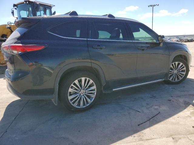 Photo 3 from auction – 2022 TOYOTA HIGHLANDER with VIN 5TDFZRBH6NS184680