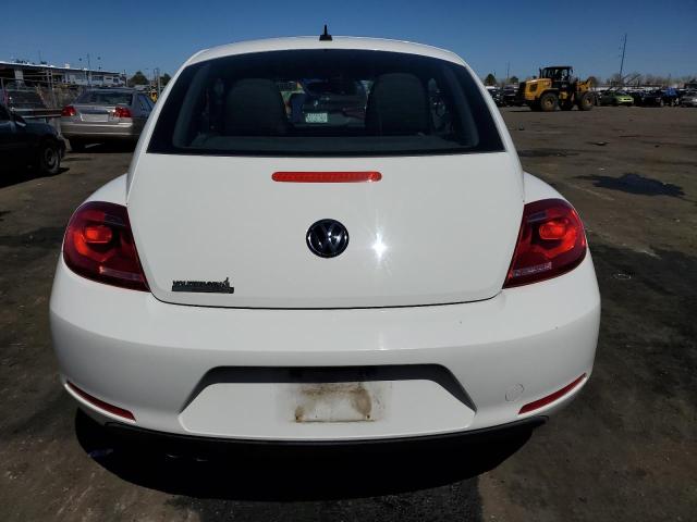 Photo 6 from auction – 2014 VOLKSWAGEN BEETLE with VIN 3VWFP7AT0EM623885