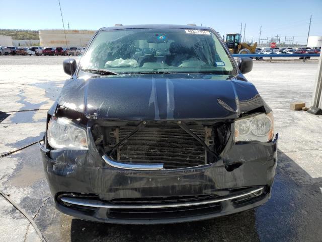 Photo 5 from auction – 2016 CHRYSLER TOWN & COU with VIN 2C4RC1BG3GR293147