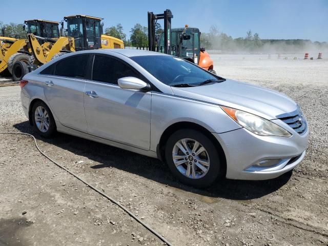صورة رقم 4 من المزاد - 2011 HYUNDAI SONATA 2.0 مع VIN 5NPEC4AB9BH237595