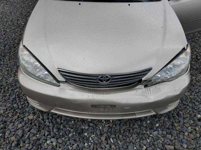 Photo 11 from auction – 2005 TOYOTA CAMRY LE with VIN JTDBE30K653025309