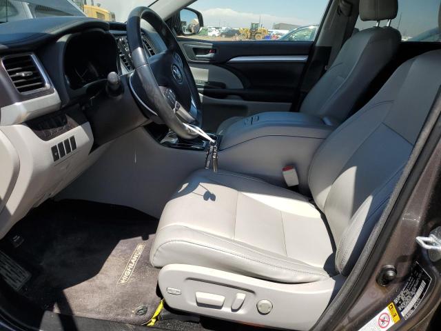 Photo 7 from auction – 2016 TOYOTA HIGHLANDER with VIN 5TDJKRFH0GS240771