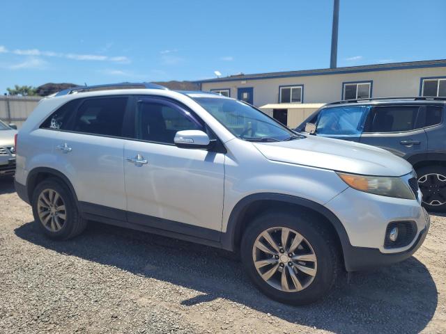 Photo 4 from auction – 2011 KIA SORENTO EX with VIN 5XYKU4A25BG126520