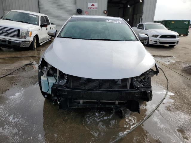 Photo 5 from auction – 2017 TOYOTA CAMRY LE A with VIN 4T1BF1FK7HU319899
