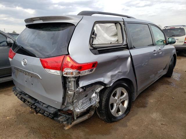 Photo 3 from auction – 2014 TOYOTA SIENNA LE with VIN 5TDKK3DC0ES410004