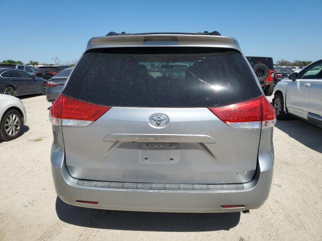 Photo 6 from auction – 2012 TOYOTA SIENNA XLE with VIN 5TDYK3DC4CS231388