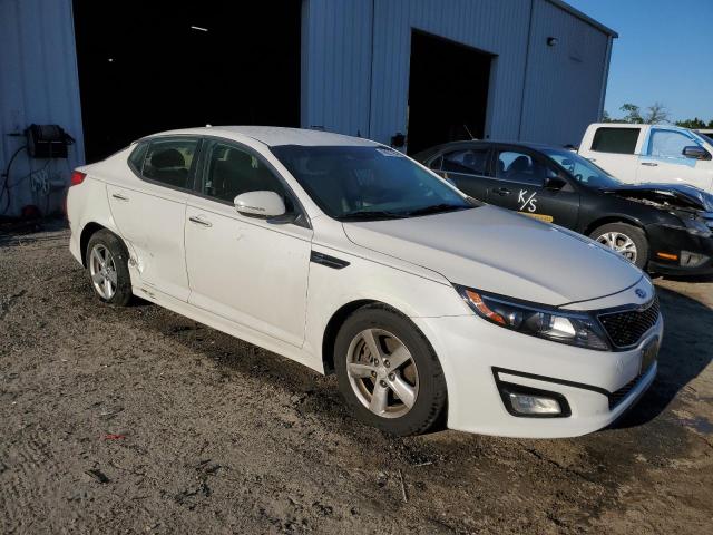 Photo 4 from auction – 2015 KIA OPTIMA LX with VIN KNAGM4A73F5606231