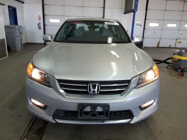 Photo 5 from auction – 2013 HONDA ACCORD EXL with VIN 1HGCR2F83DA026296