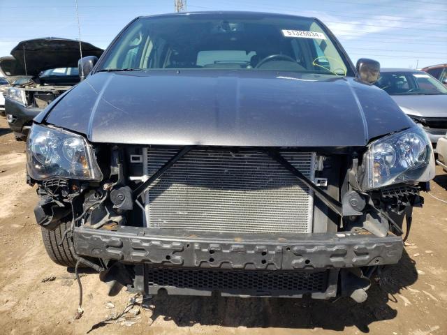 Photo 5 from auction – 2015 CHRYSLER TOWN & COU with VIN 2C4RC1BG2FR753347