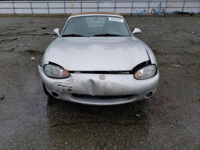 Photo 5 from auction – 2000 MAZDA MX-5 MIATA with VIN JM1NB3538Y0141639