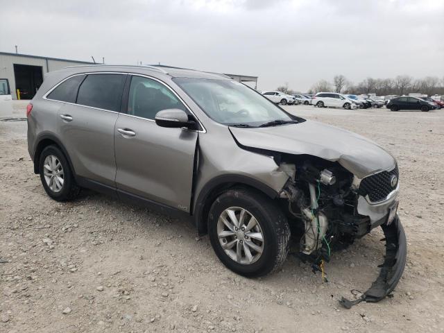 Photo 4 from auction – 2017 KIA SORENTO LX with VIN 5XYPGDA30HG245428