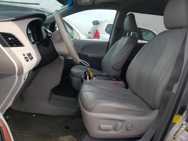 Photo 7 from auction – 2012 TOYOTA SIENNA XLE with VIN 5TDYK3DC7CS276213