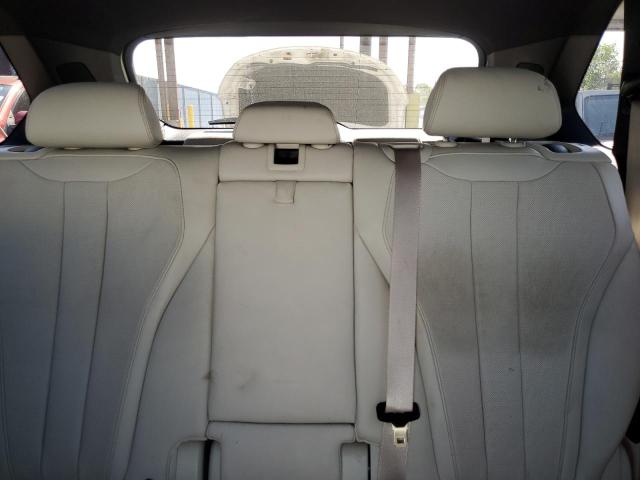 Photo 10 from auction – 2018 BMW X5 XDRIVE3 with VIN 5UXKR0C50JL075348