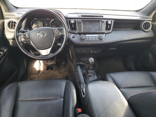 Photo 8 from auction – 2018 TOYOTA RAV4 SE with VIN JTMJFREV2JD247803