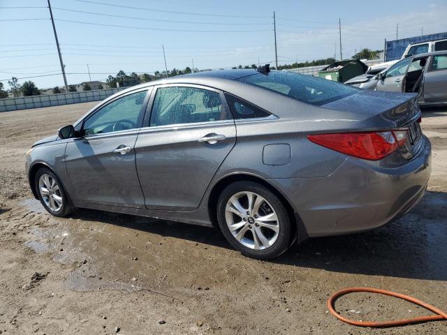 Zdjęcie 2 z aukcji – 2013 HYUNDAI SONATA SE z VIN 5NPEC4AC2DH662460