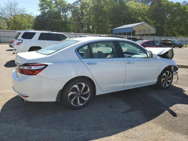 Photo 3 from auction – 2017 HONDA ACCORD with VIN 1HGCR2F77HA270059