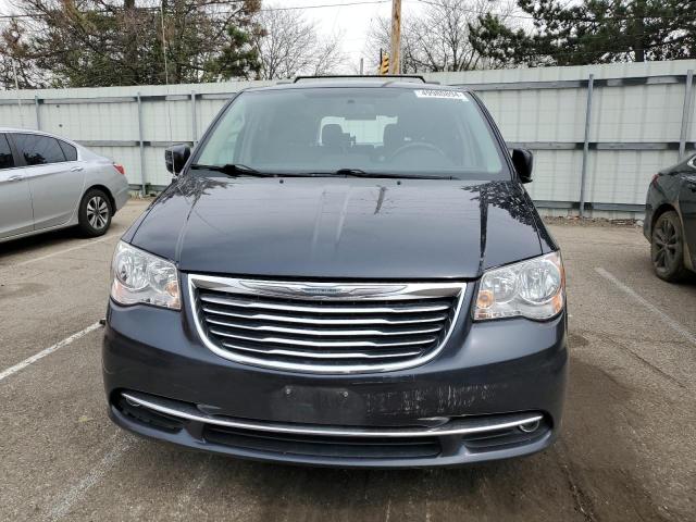 Photo 5 from auction – 2013 CHRYSLER TOWN & COU with VIN 2C4RC1BG2DR594035