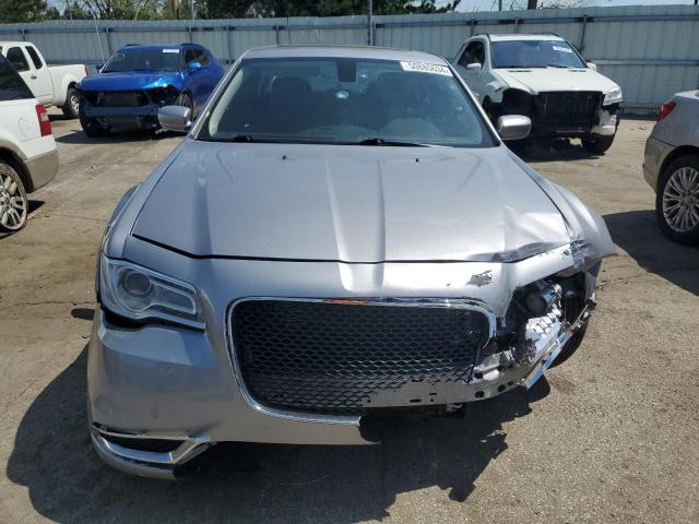 Photo 5 from auction – 2015 CHRYSLER 300 LIMITE with VIN 2C3CCAAG6FH763185