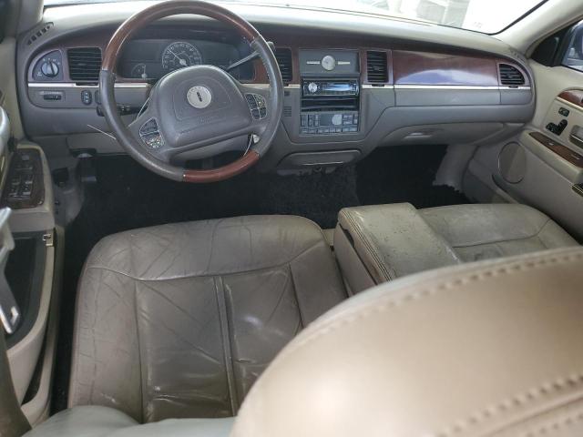 Photo 8 from auction – 2003 LINCOLN TOWN CAR C with VIN 1LNHM83W23Y608593