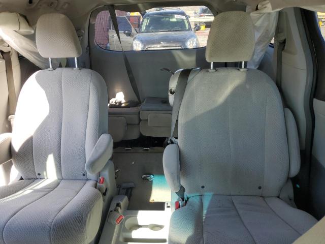 Photo 10 from auction – 2014 TOYOTA SIENNA LE with VIN 5TDKK3DC1ES412456